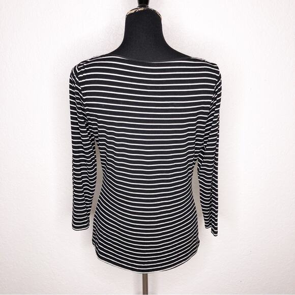 WHBM black white contrasting striped knit top size Medium - Picture 14 of 14